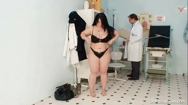 Assista Tetas grandes mamãe gorda Rosana gyno exame médico Power Tube