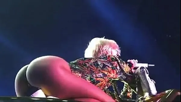 Watch miley cyrus perfect ass show power Tube