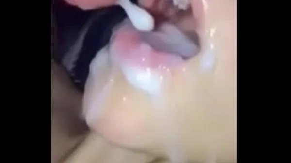 Güç Tüpü Cumshots in Novinha naughty (slow motion izleyin