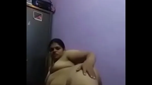 Oglejte si Hot Online Tamil Aunty Power Tube