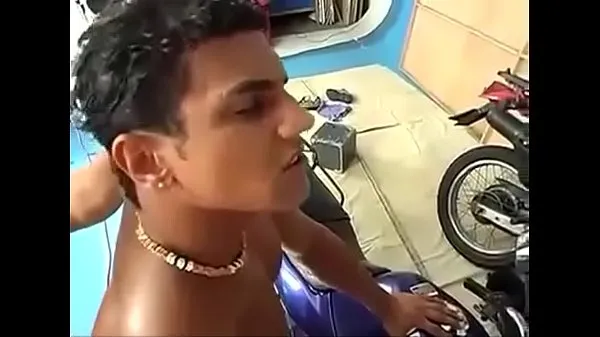 Güç Tüpü Motoboy senta gostoso no macho hetero izleyin