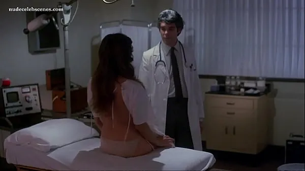 Mira Barbi Benton chequeo médico desnudo power tube