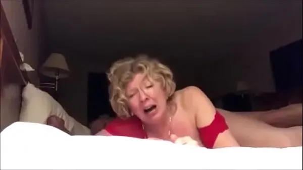 Oglejte si Old couple gets down on it Power Tube