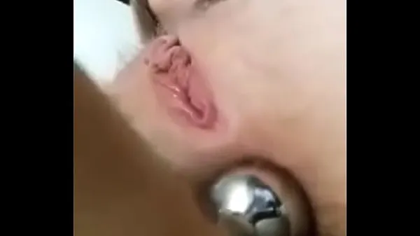 Sledujte Double Penitration With Anal. AmateurWife Roxy fucker her ass and pussy with toys power Tube