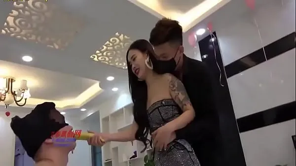 chinese femdom couple पावर ट्यूब देखें