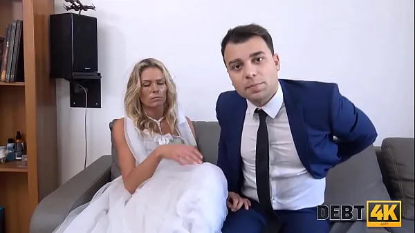 Xem DEBT4k. Brazen guy fucks another mans bride as the only way to delay debt ống điện