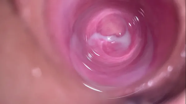 观看 Camera deep inside Mia's teen vagina power Tube